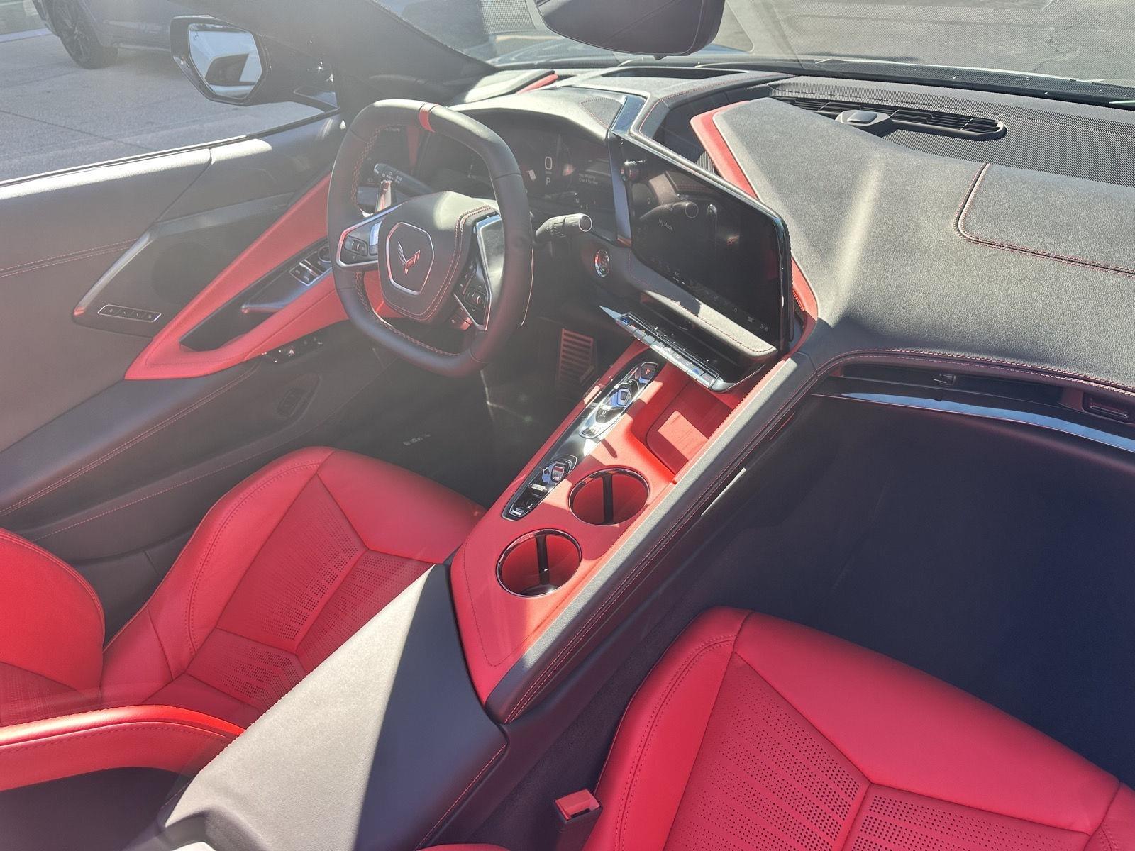 Chevrolet Corvette Grand Sport Coupe w/2LT 2027