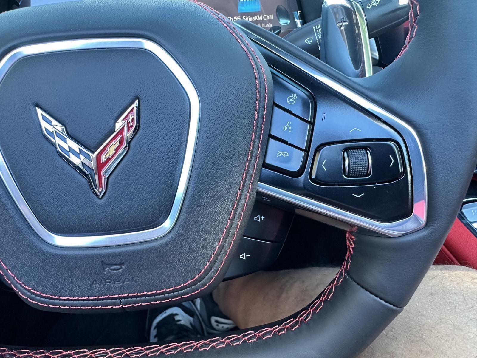 Chevrolet Corvette Grand Sport Coupe w/2LT 2027