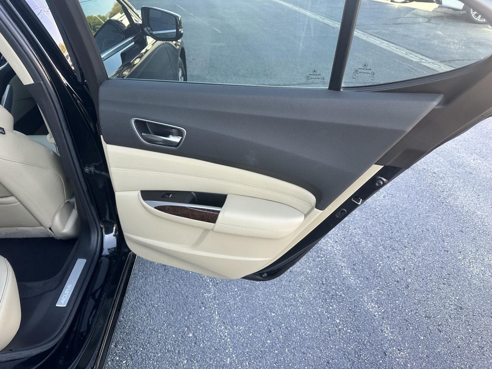 Acura TLX Base 2.4L 2019