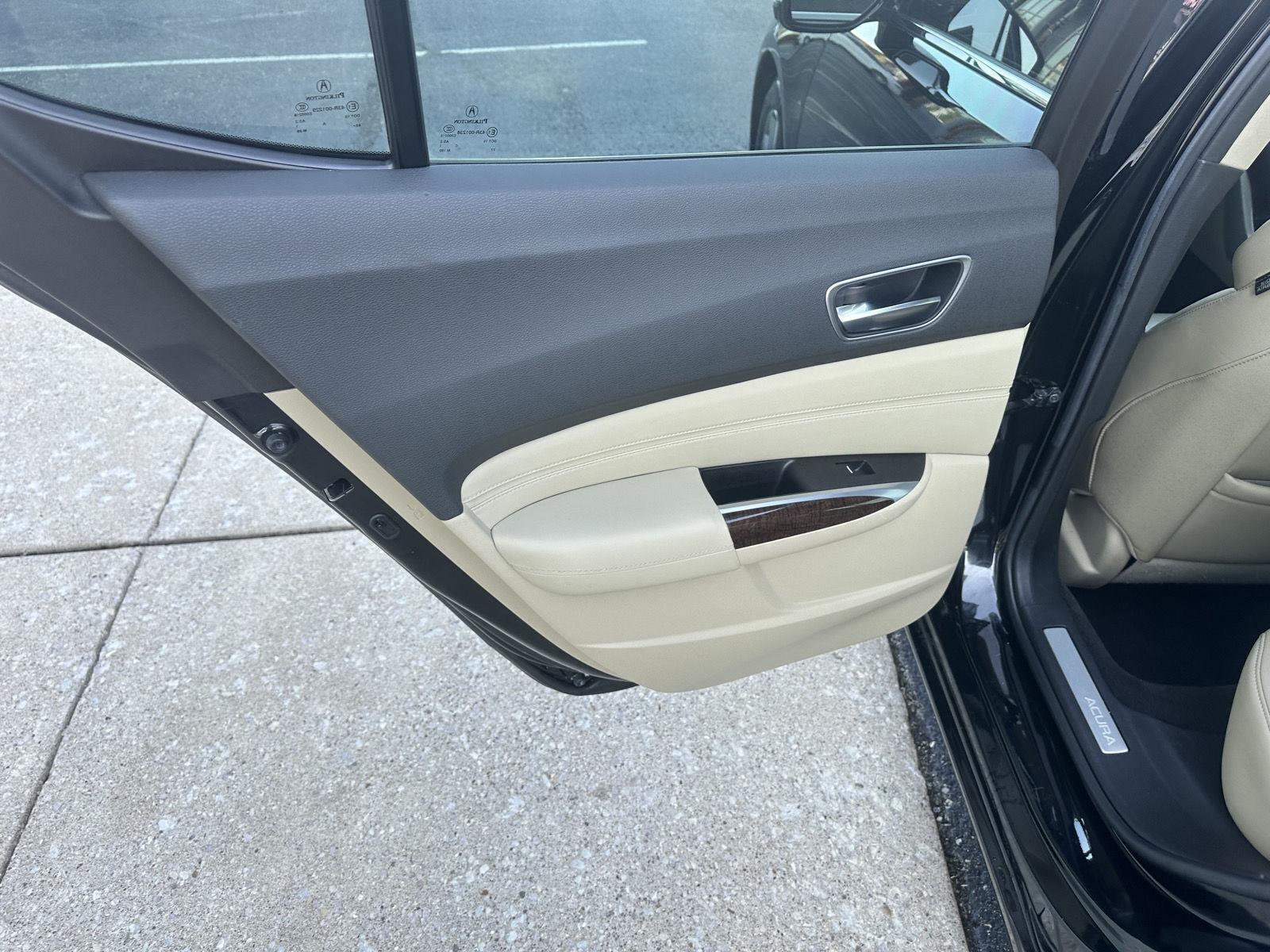 Acura TLX Base 2.4L 2019