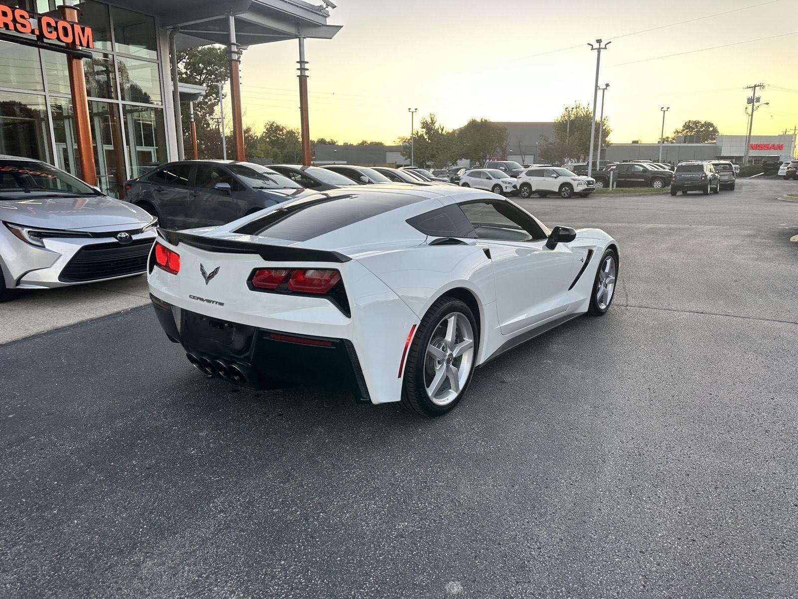 Chevrolet Corvette Stingray 1LT Coupe Automatic 2014
