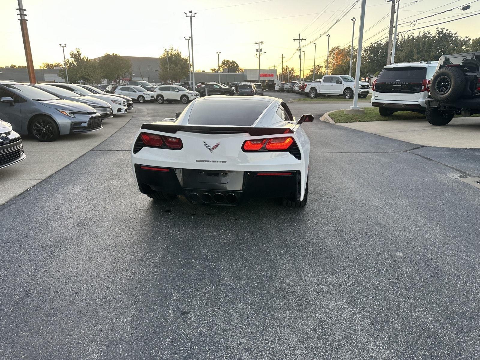 Chevrolet Corvette Stingray 1LT Coupe Automatic 2014