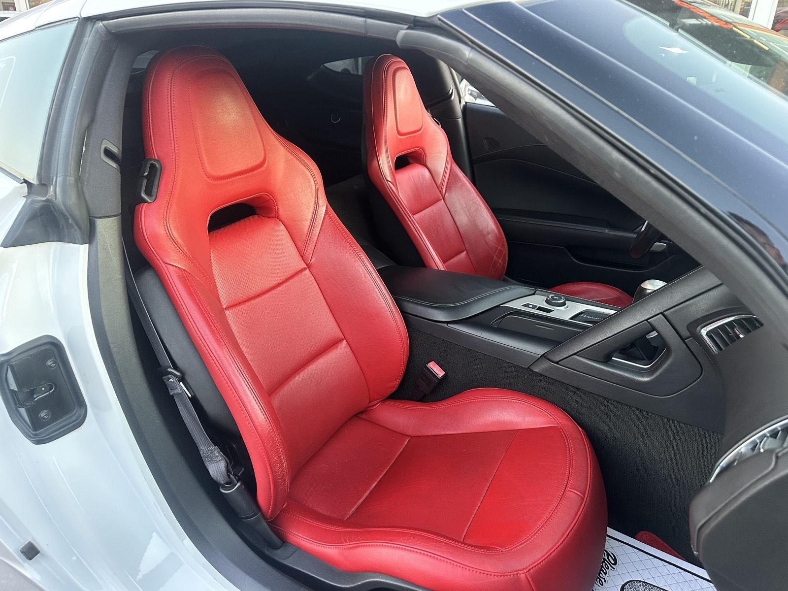 Chevrolet Corvette Stingray 1LT Coupe Automatic 2014