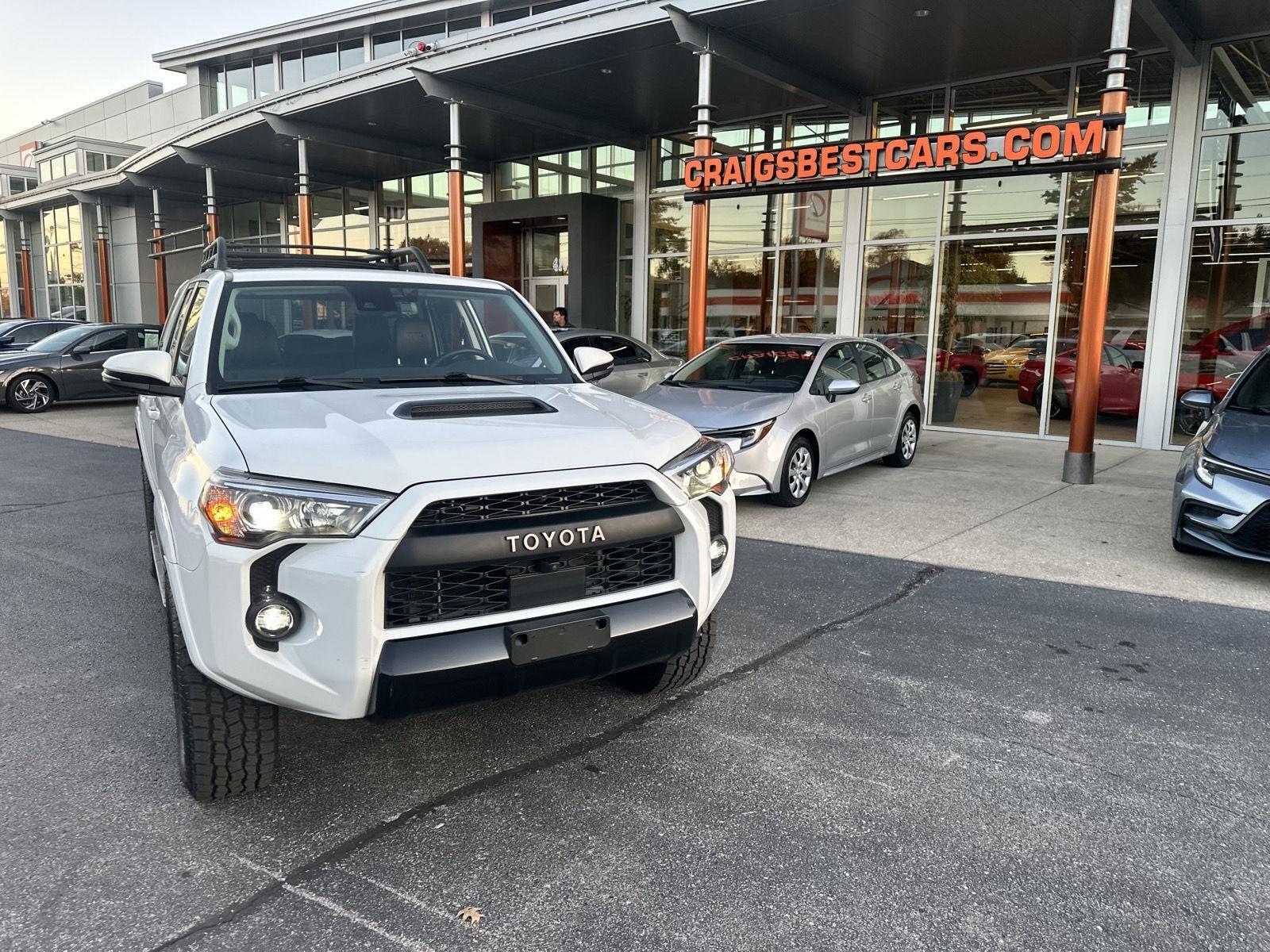 Toyota 4Runner TRD PRO 4WD 2023