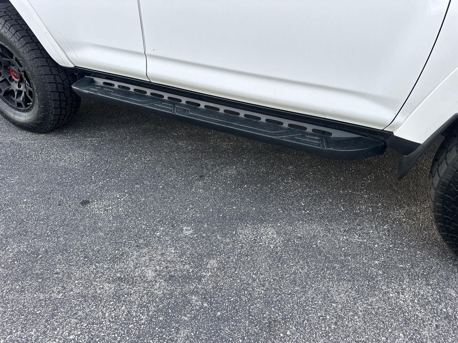 Toyota 4Runner TRD PRO 4WD 2023