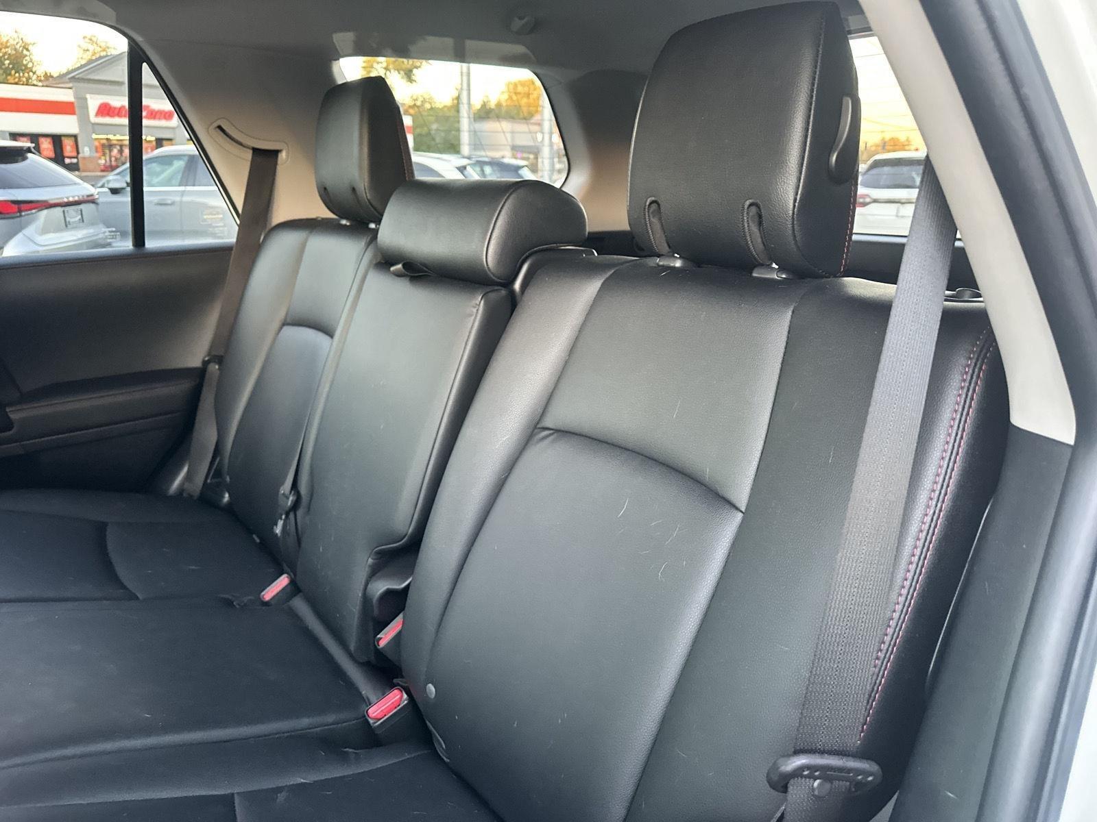 Toyota 4Runner TRD PRO 4WD 2023