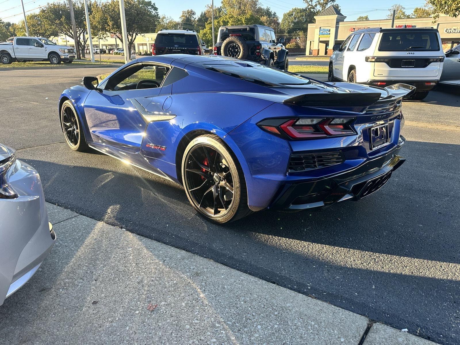 Chevrolet Corvette Grand Sport Coupe w/2LT 2027