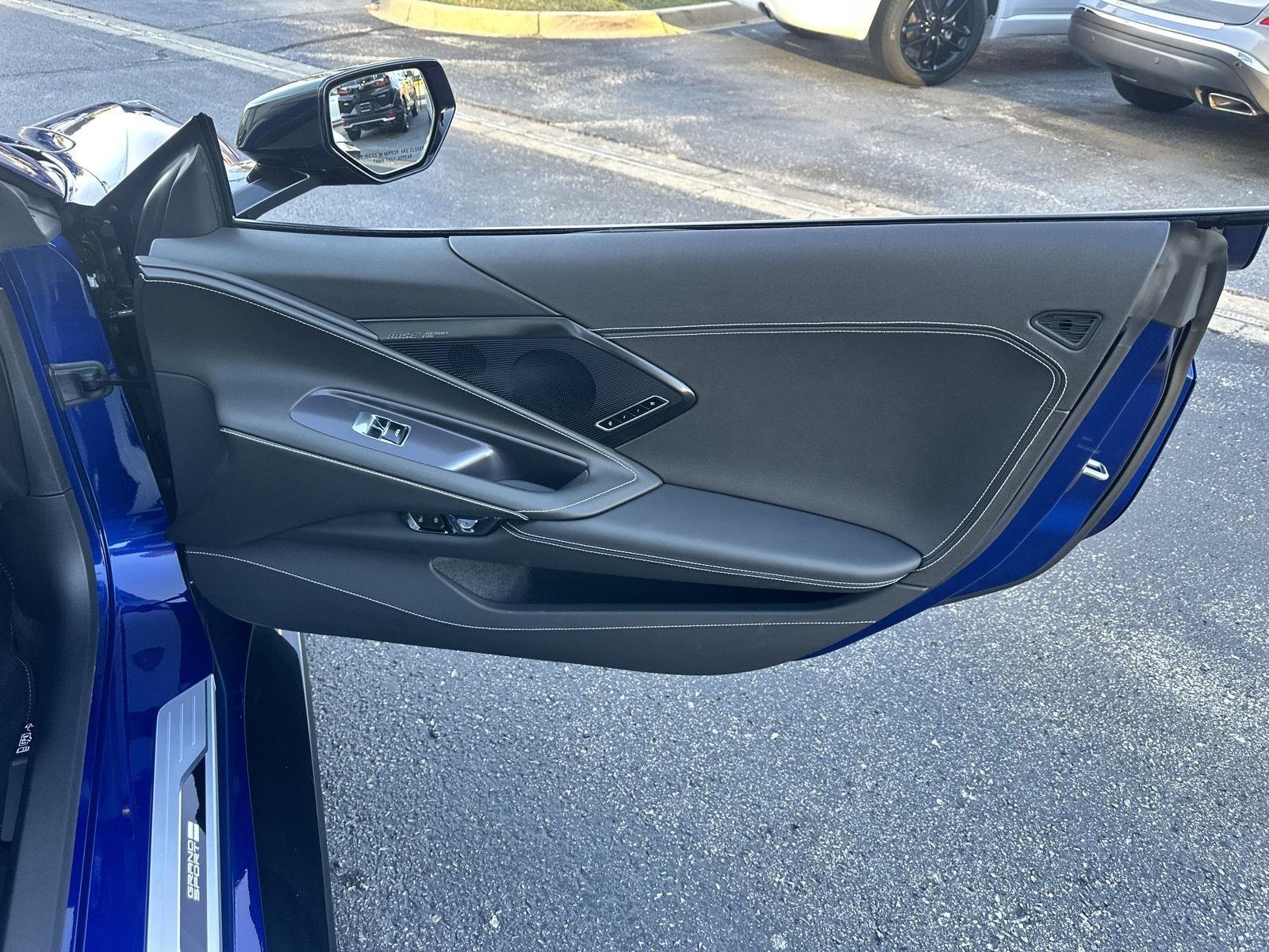 Chevrolet Corvette Grand Sport Coupe w/2LT 2027