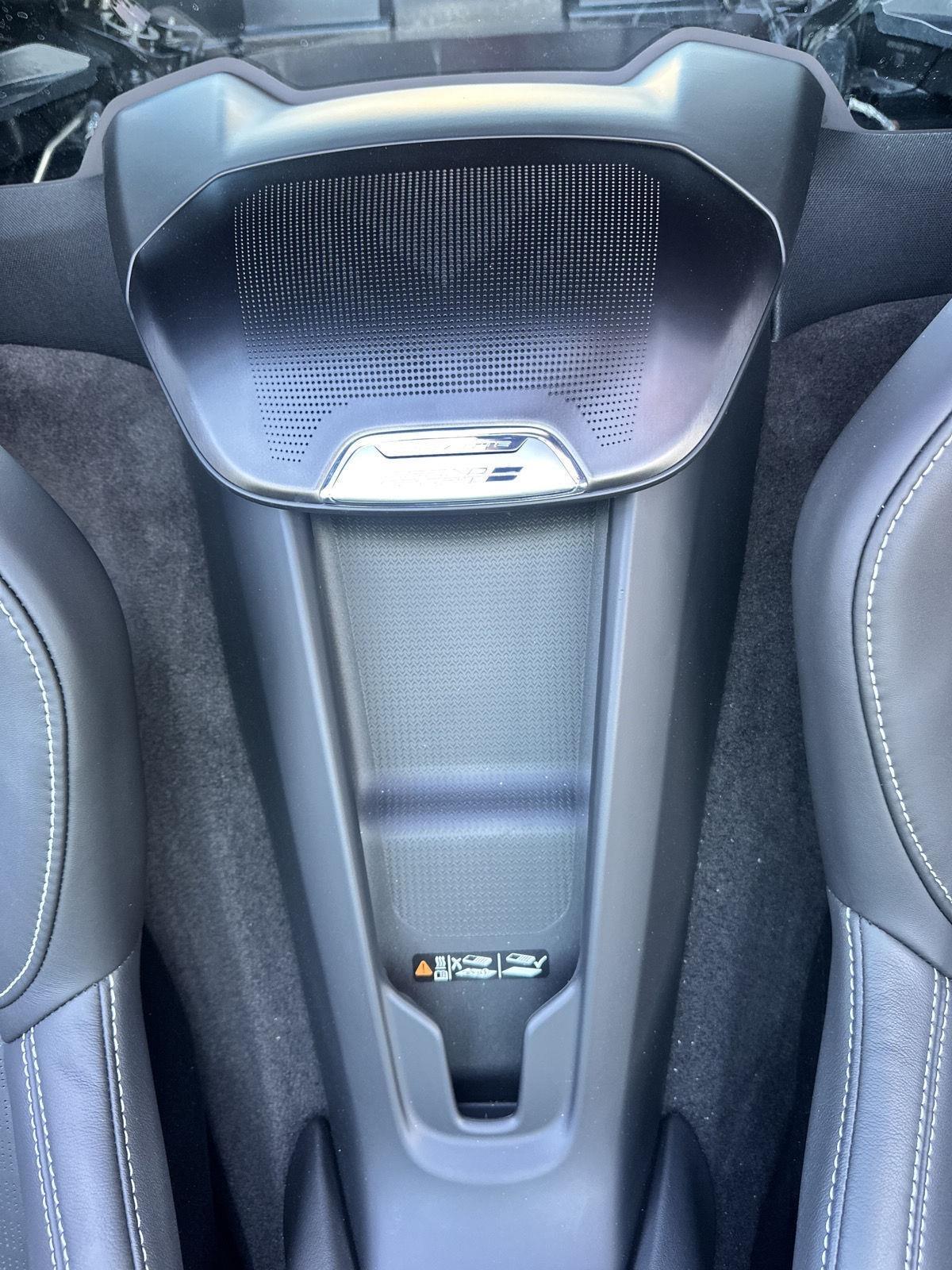 Chevrolet Corvette Grand Sport Coupe w/2LT 2027