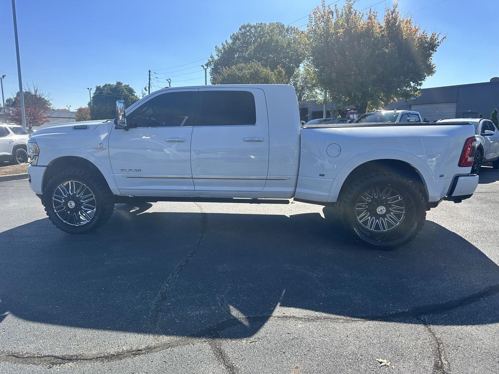 RAM 3500 Limited Mega Cab 4WD DRW 2020