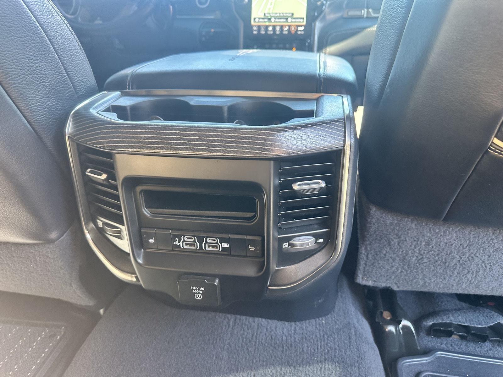 RAM 3500 Limited Mega Cab 4WD DRW 2020