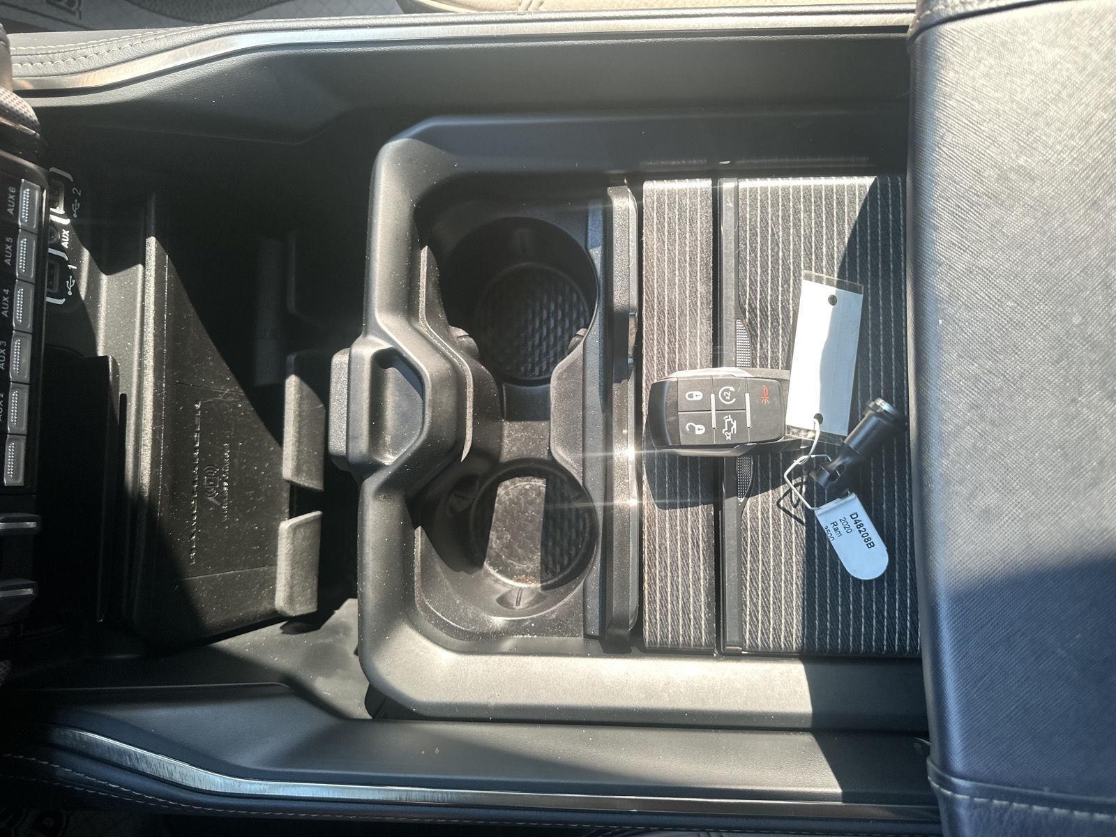 RAM 3500 Limited Mega Cab 4WD DRW 2020