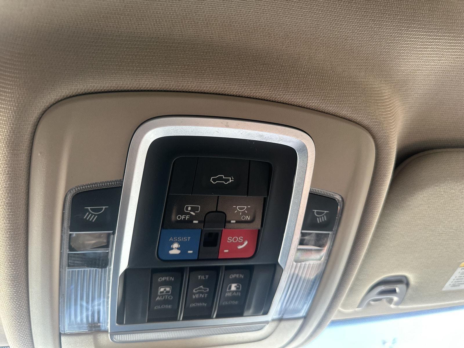 RAM 3500 Limited Mega Cab 4WD DRW 2020