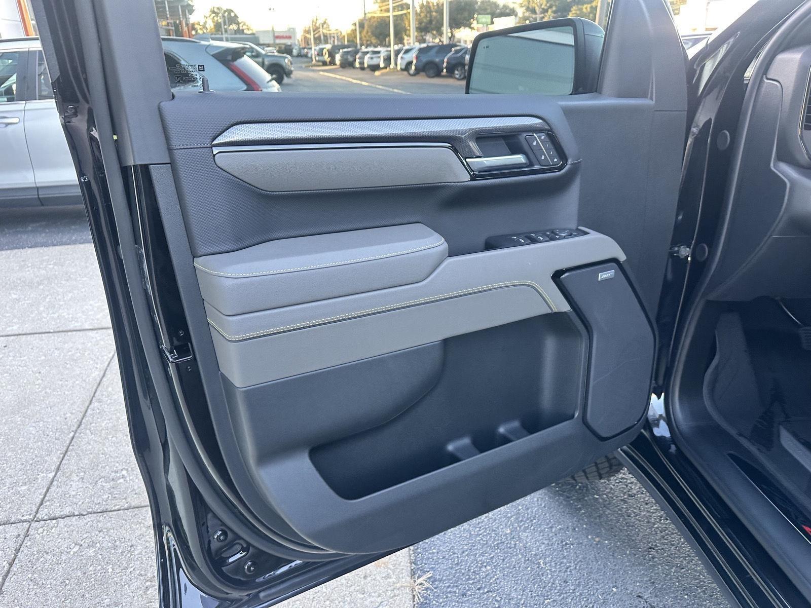 Chevrolet Silverado 1500 ZR2 Crew Cab 4WD 2026