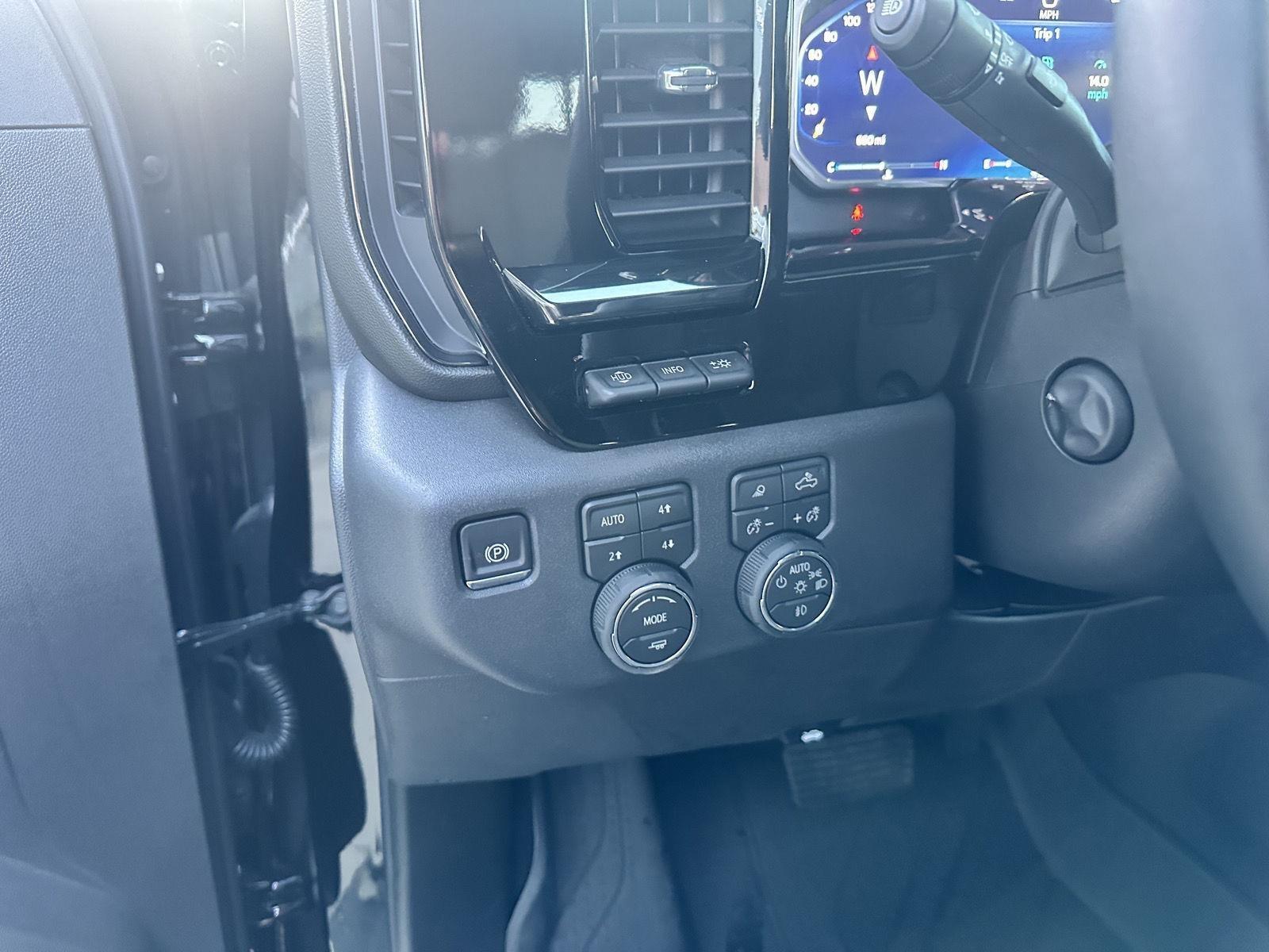 Chevrolet Silverado 1500 ZR2 Crew Cab 4WD 2026