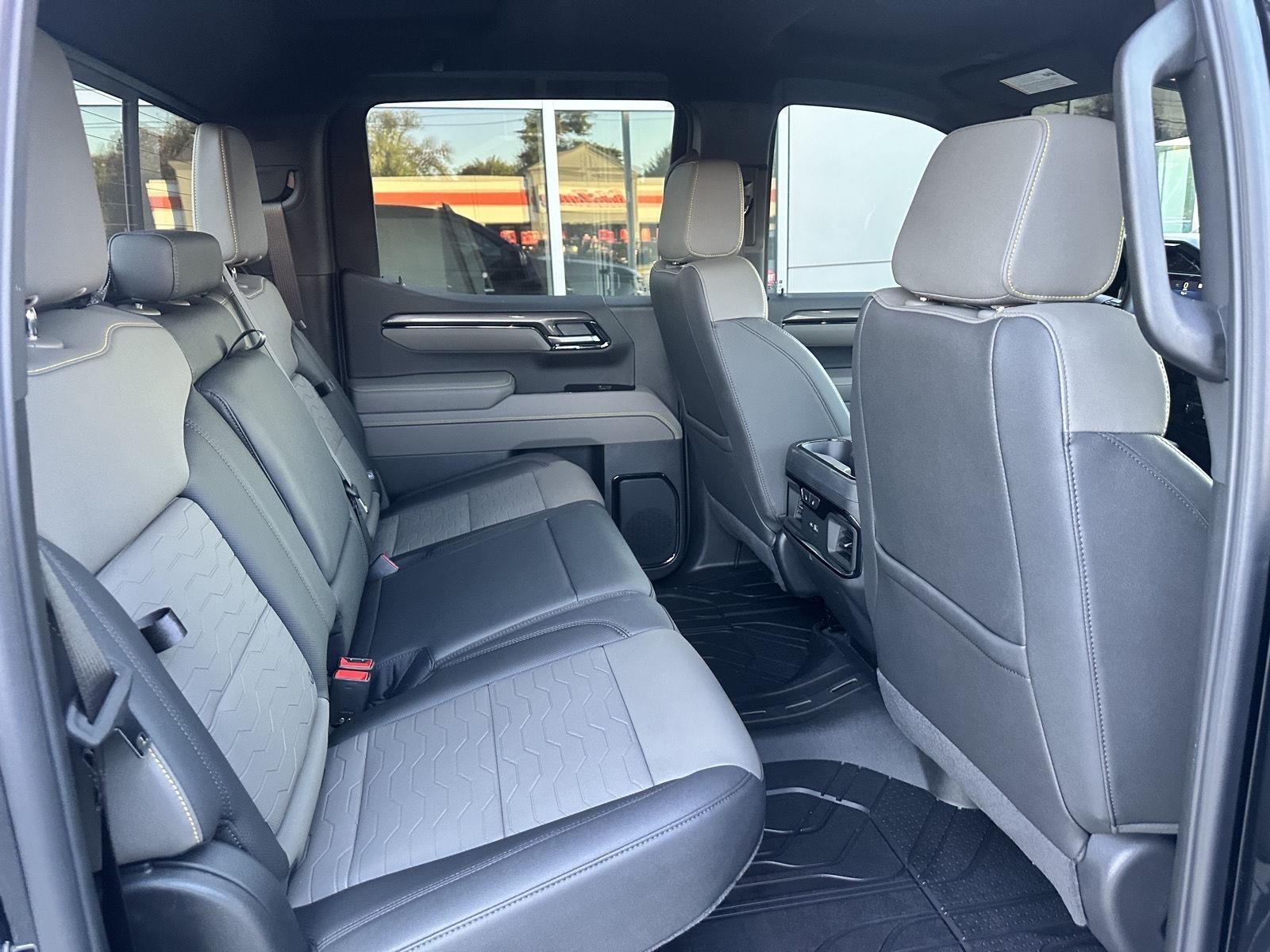 Chevrolet Silverado 1500 ZR2 Crew Cab 4WD 2026