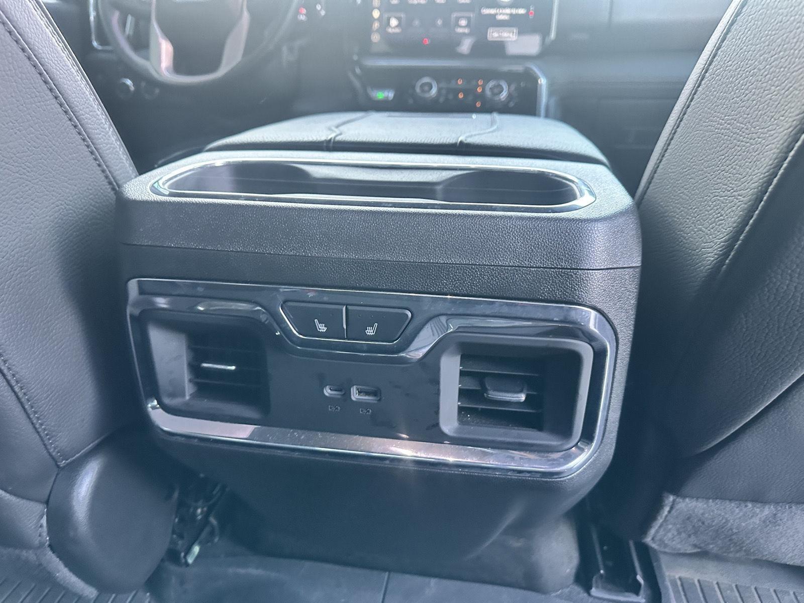 GMC Sierra 3500HD Denali Crew Cab 4WD 2024