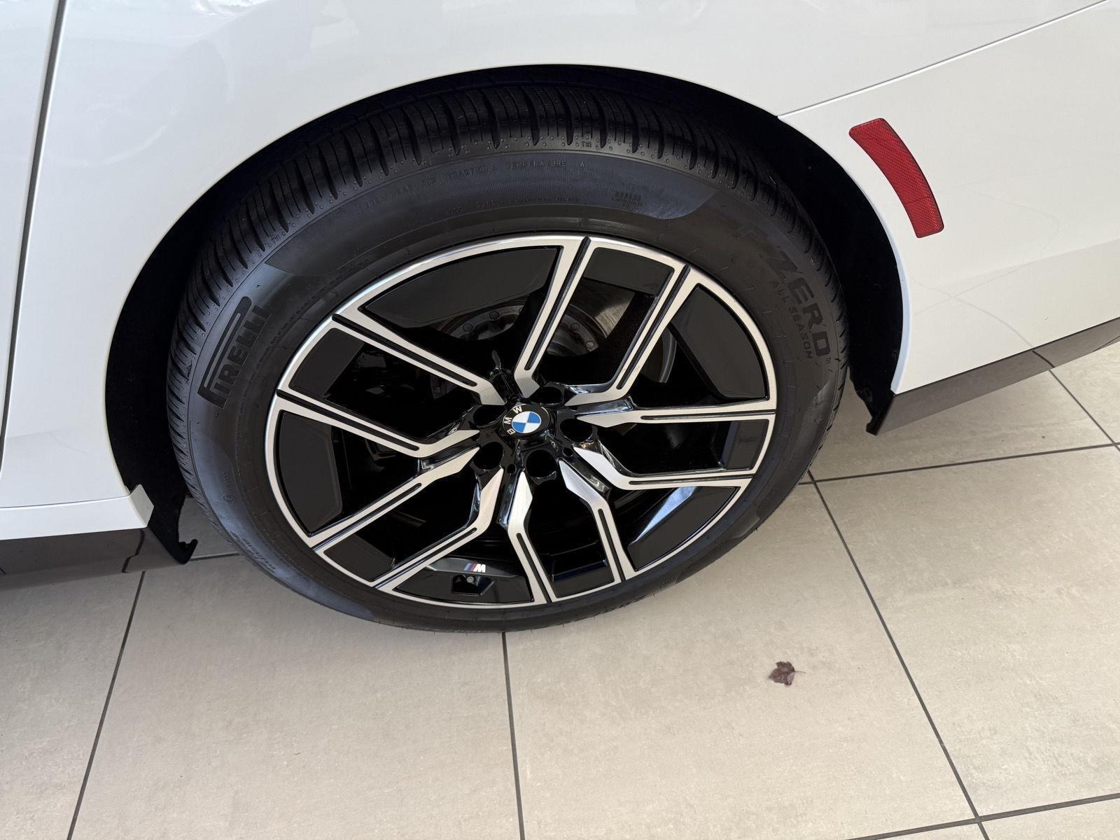 BMW 7-Series 740i xDrive 2026
