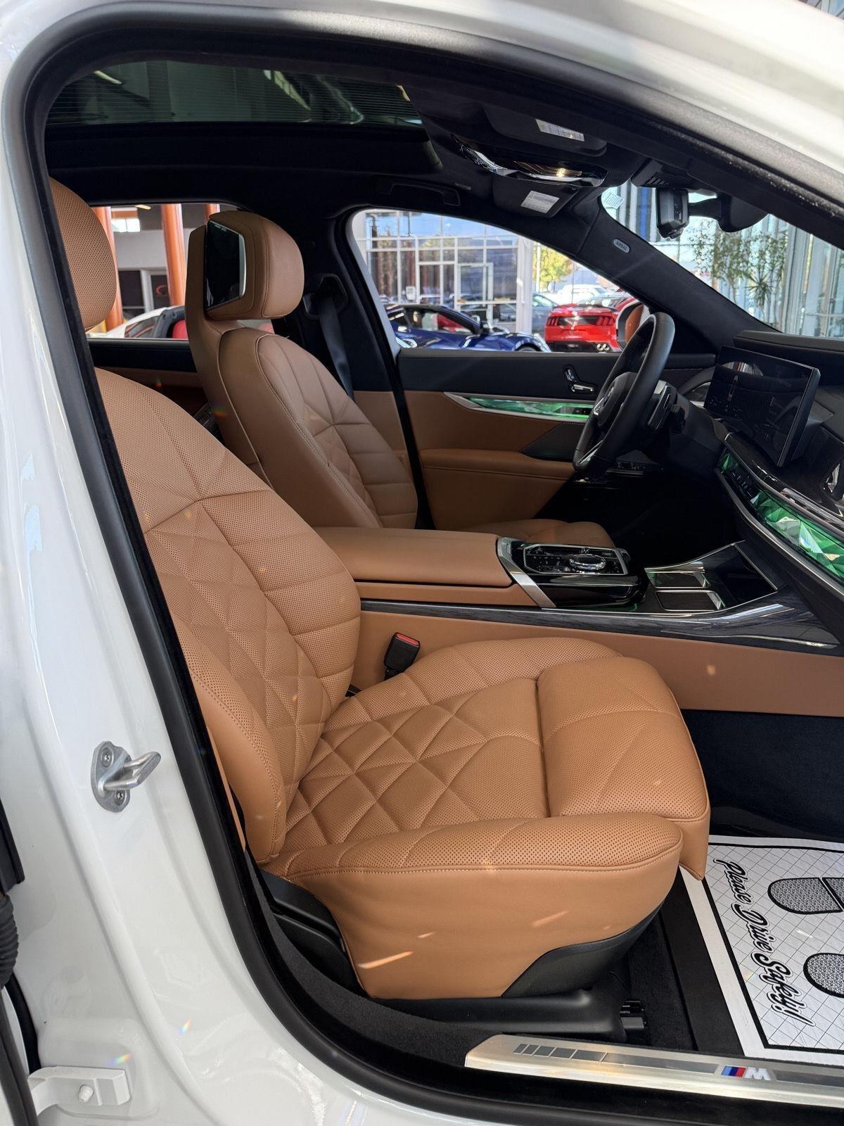 BMW 7-Series 740i xDrive 2026