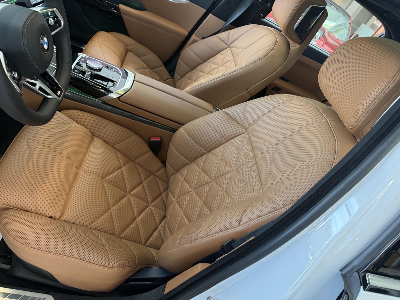 BMW 7-Series 740i xDrive 2026
