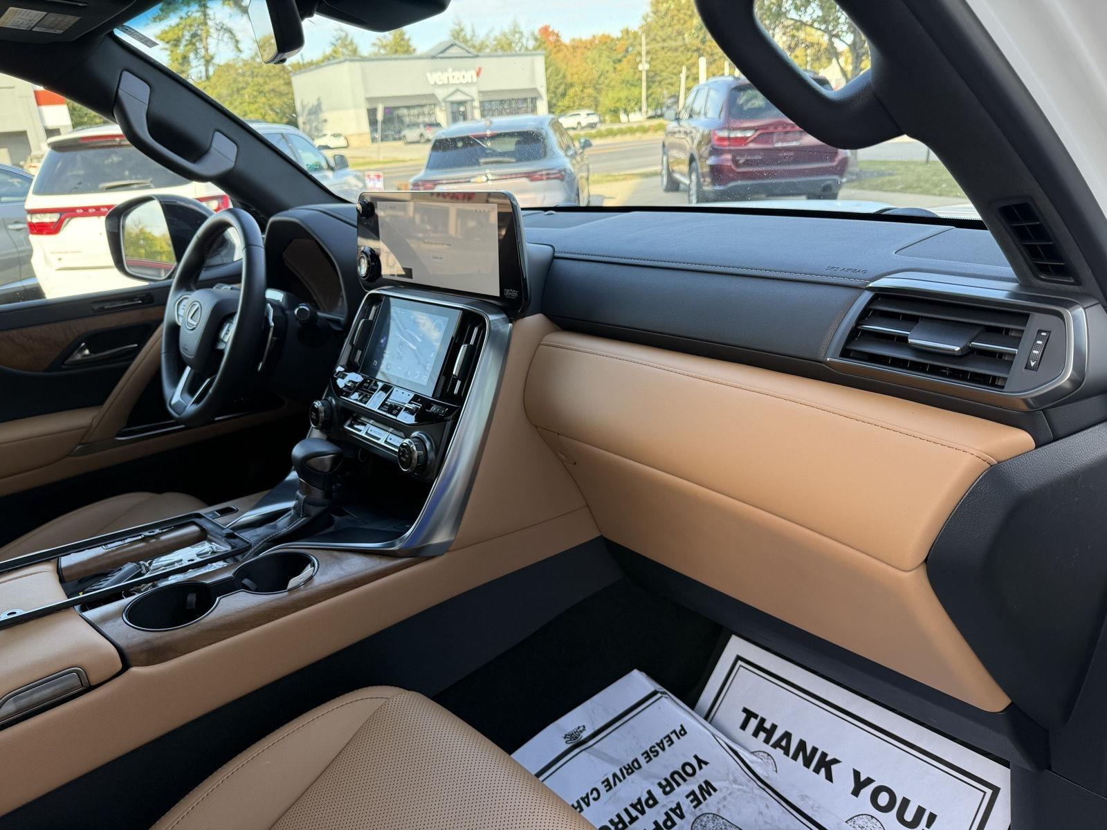 Lexus LX Premium 2026