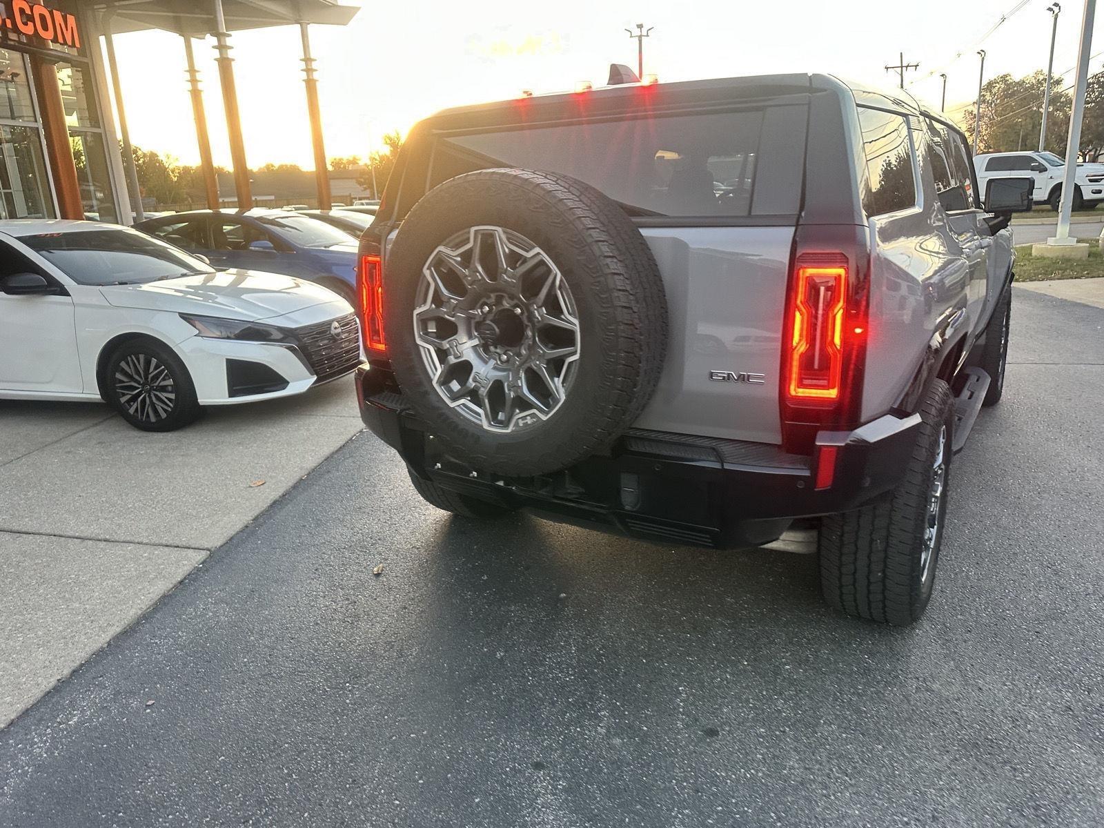 GMC HUMMER EV SUV 3X 2025