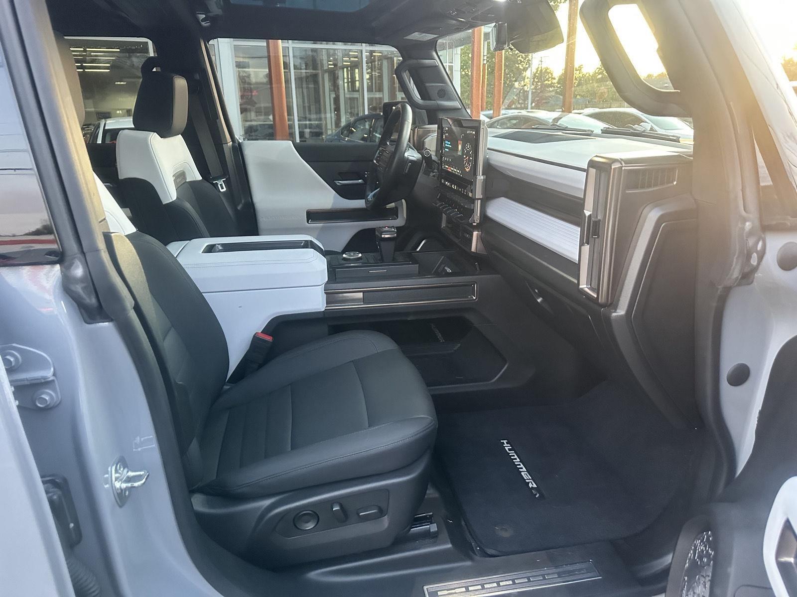 GMC HUMMER EV SUV 3X 2025