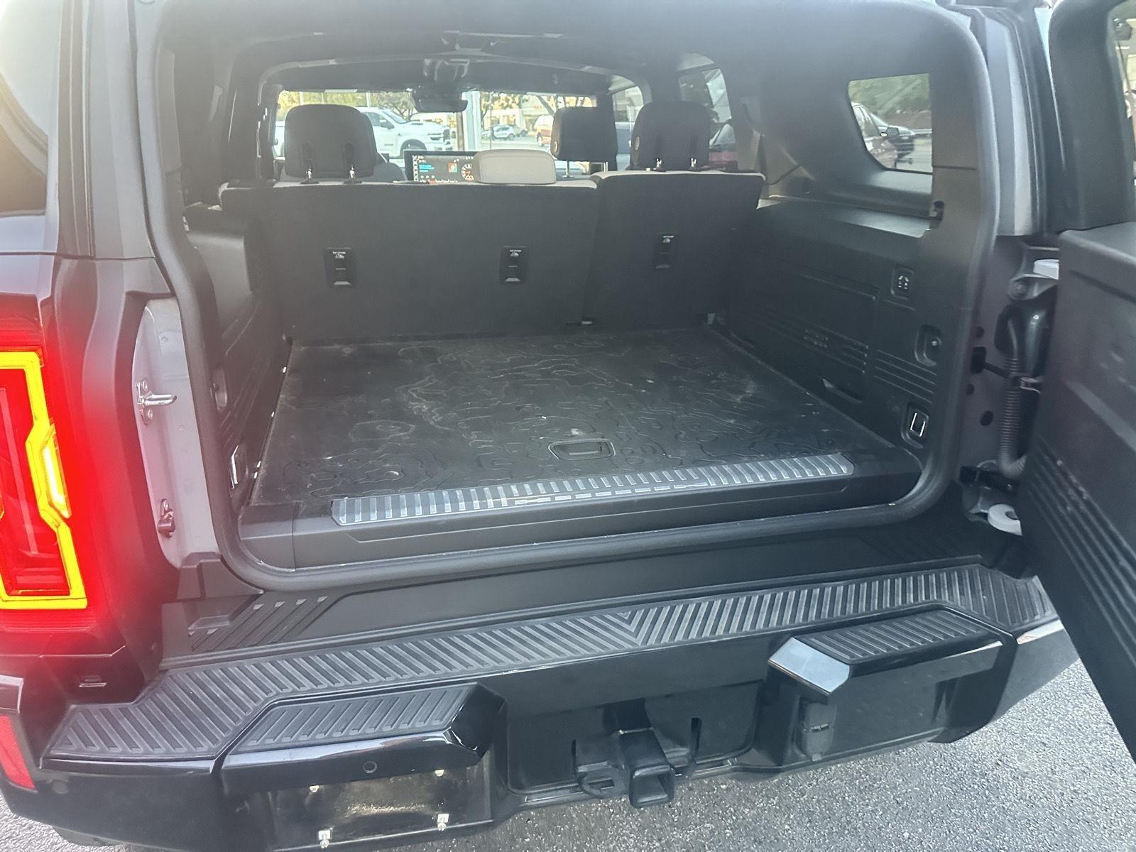 GMC HUMMER EV SUV 3X 2025