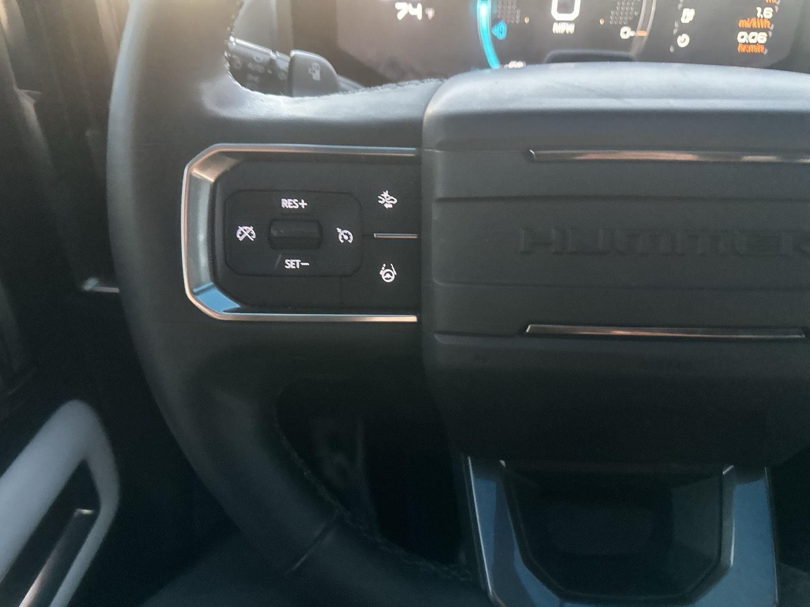 GMC HUMMER EV SUV 3X 2025