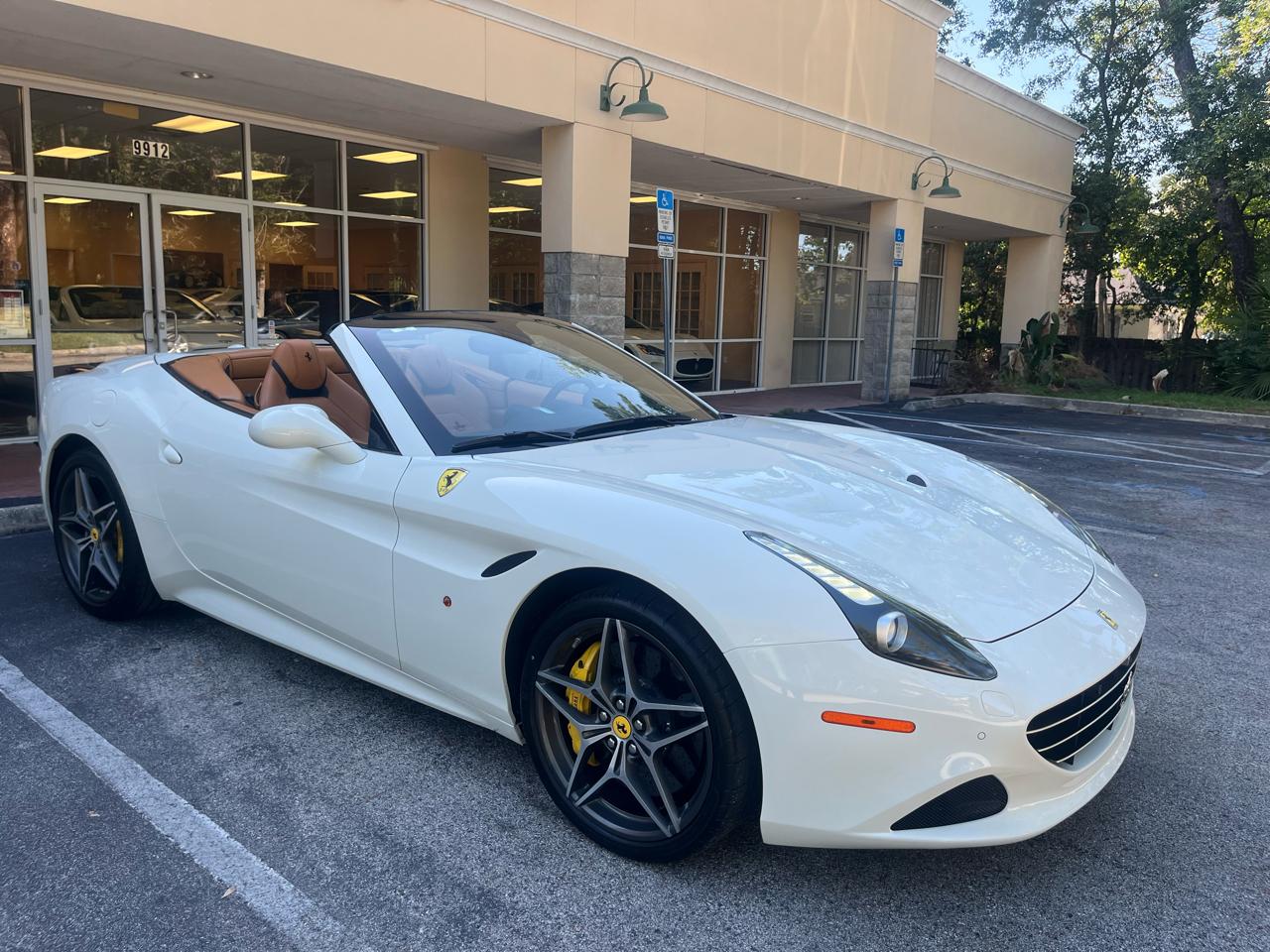 2016 Ferrari California T