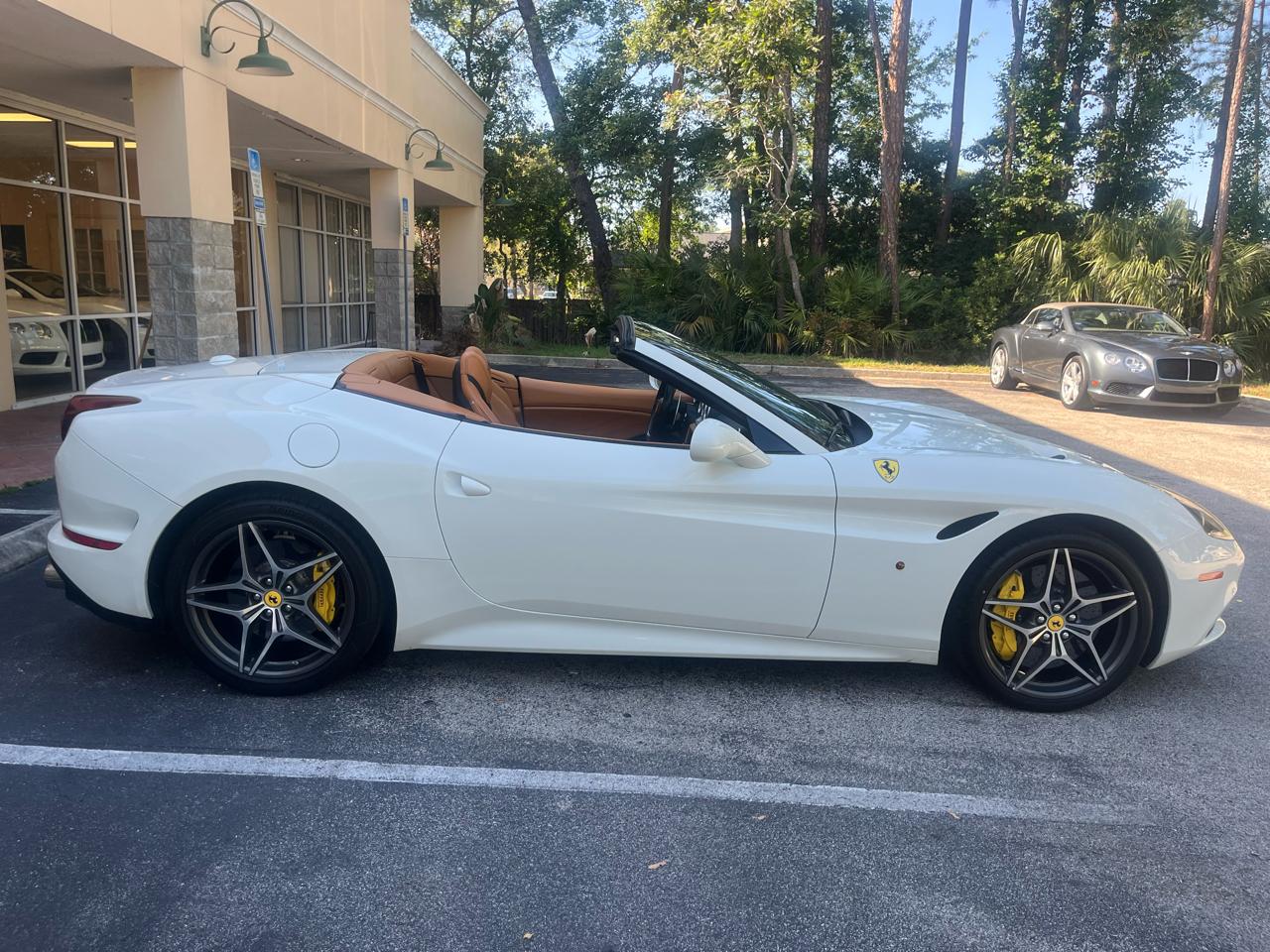 Ferrari California  2016