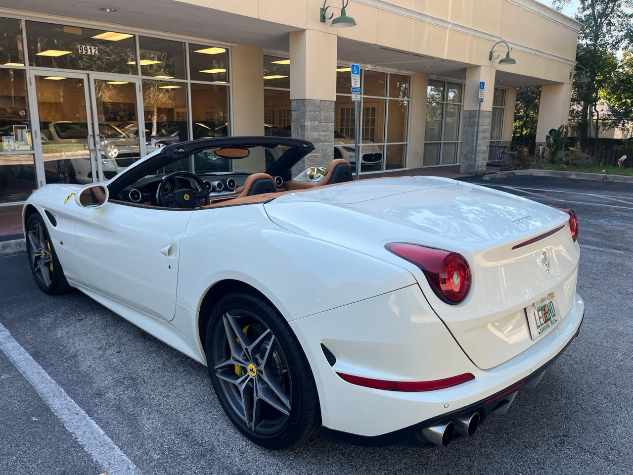 Ferrari California  2016