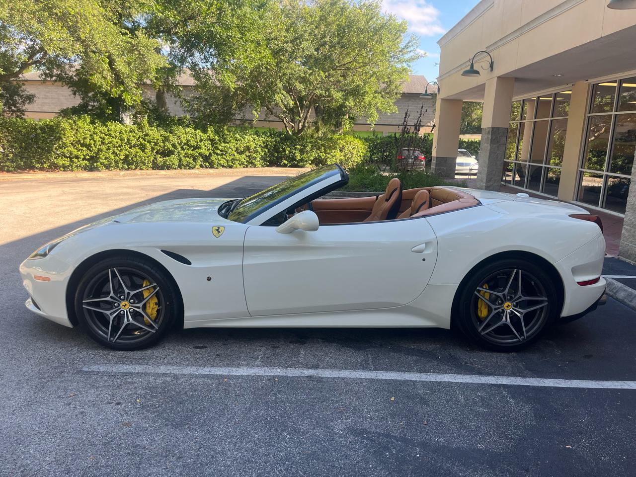 Ferrari California  2016