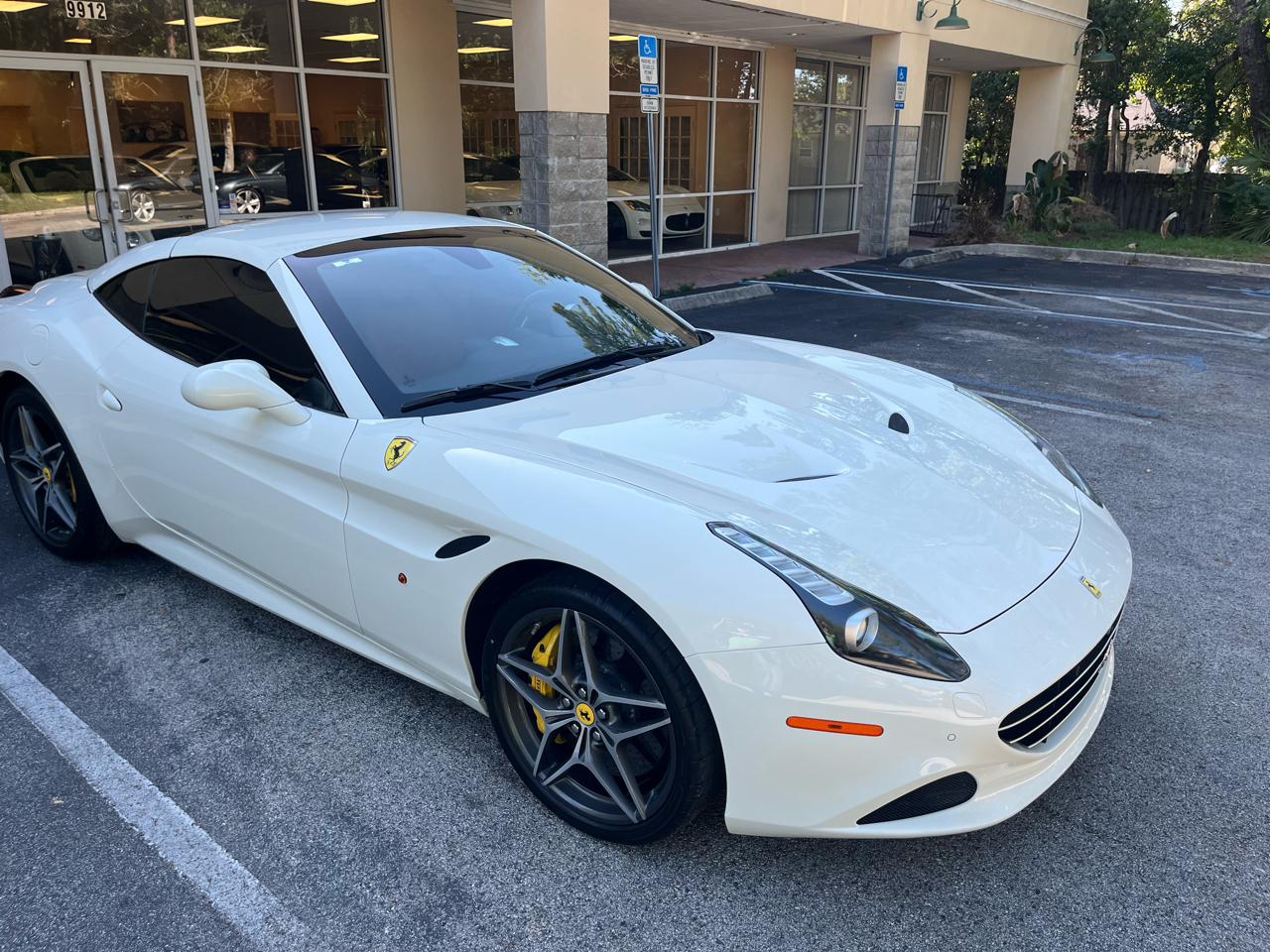Ferrari California  2016