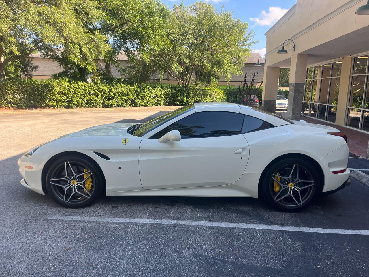 Ferrari California  2016