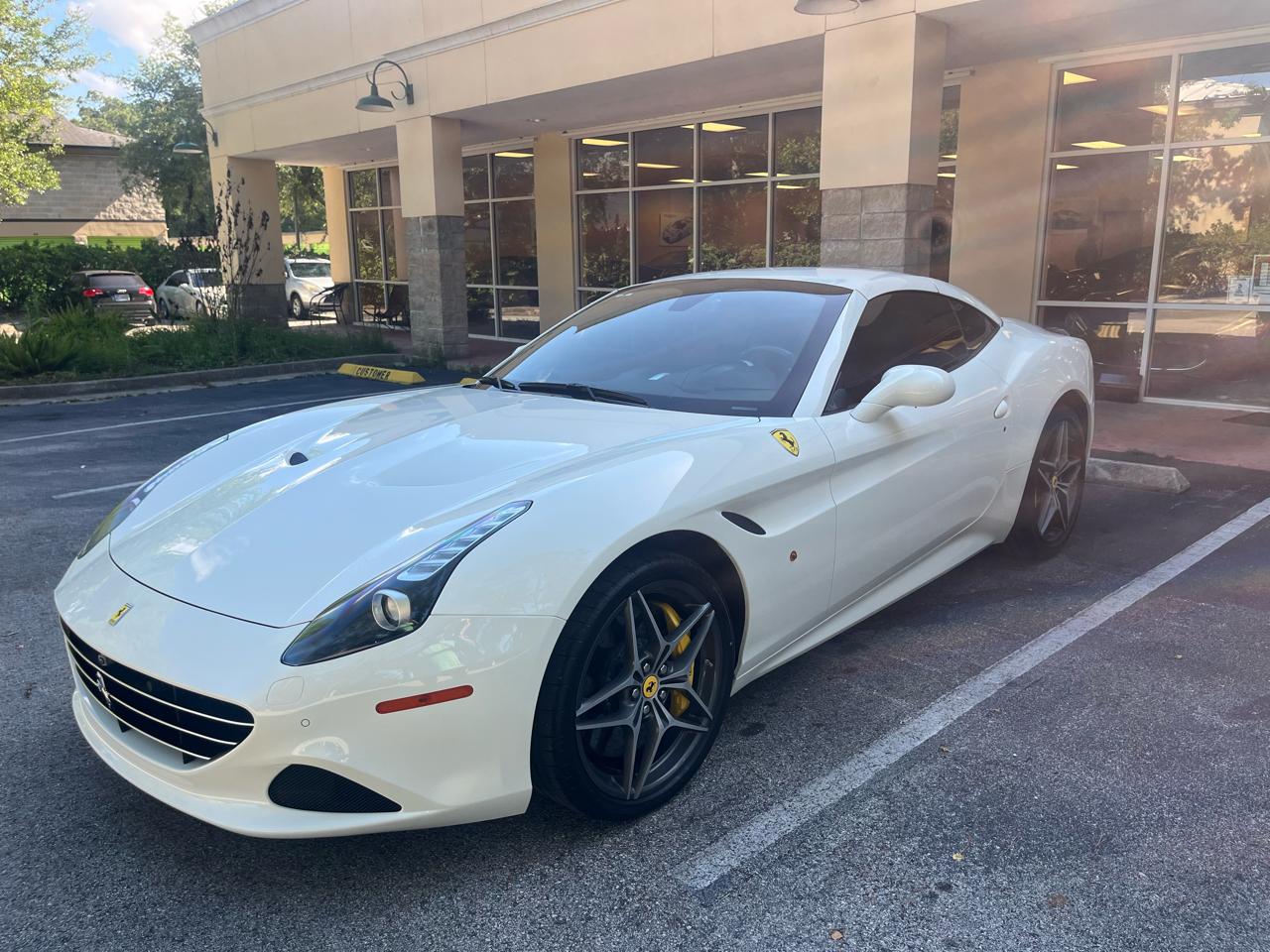 Ferrari California  2016