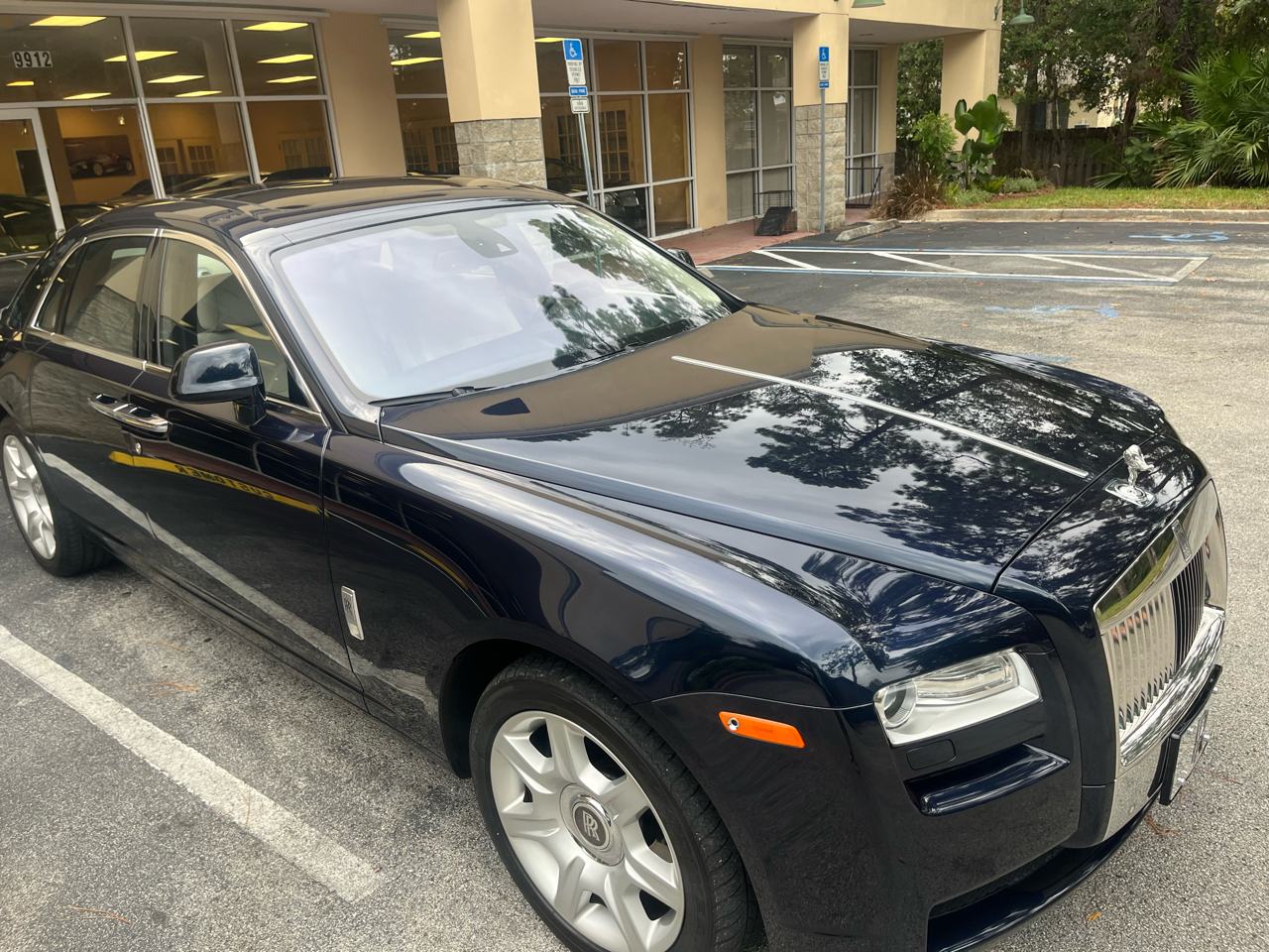 2012 Rolls Royce Ghost RR4 photo 2