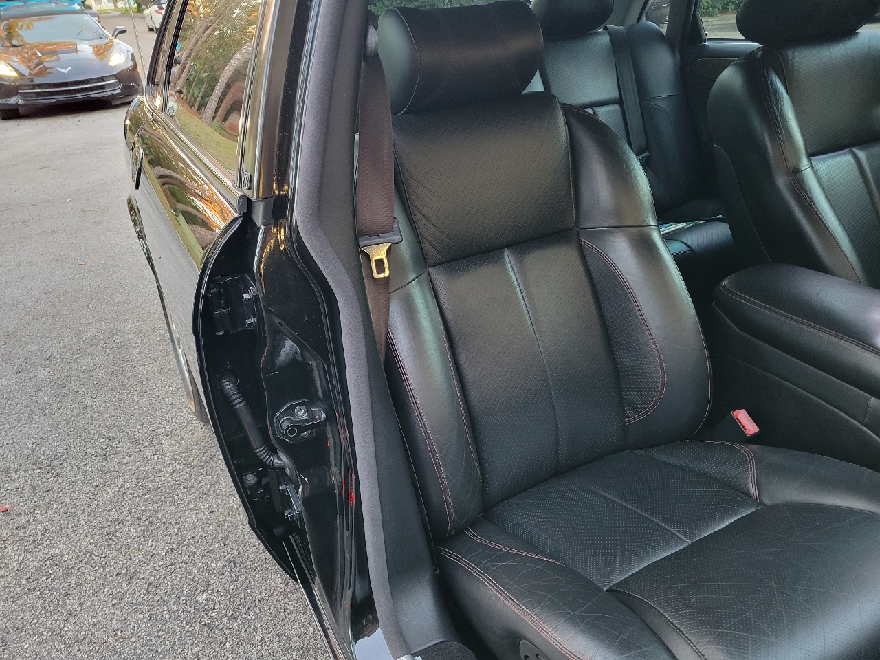 Jaguar XJ 4dr Sdn XJR 2002