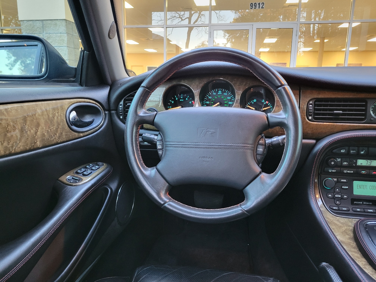 Jaguar XJ 4dr Sdn XJR 2002