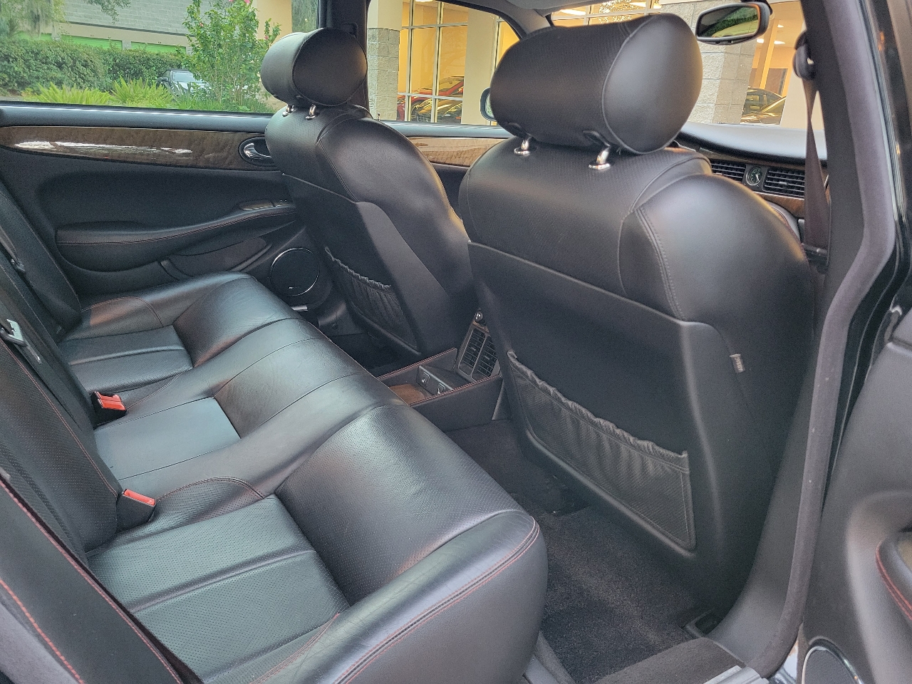 Jaguar XJ 4dr Sdn XJR 2002