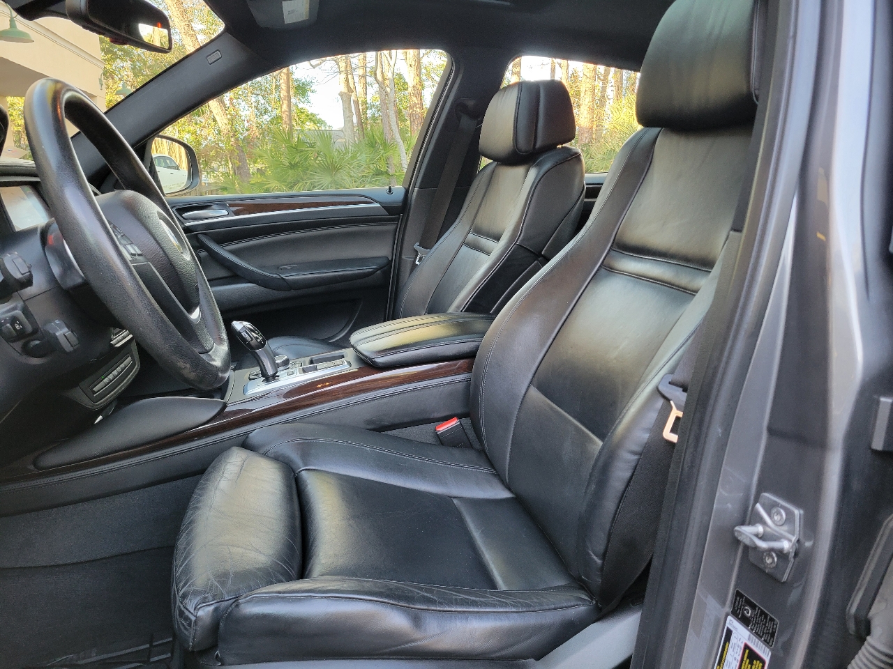 BMW X6 AWD 4dr 35i 2011