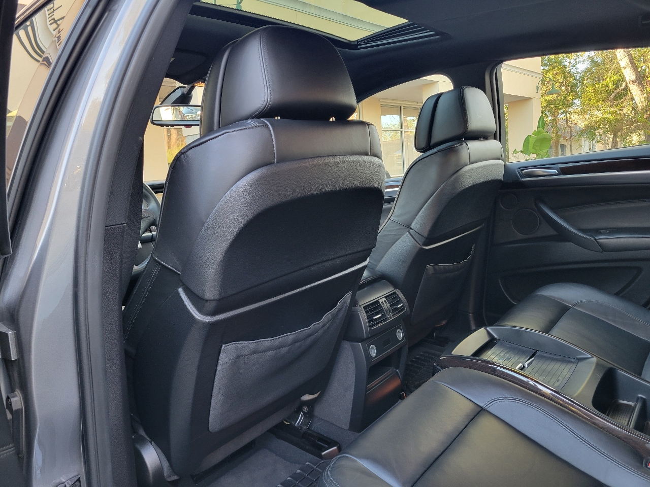 BMW X6 AWD 4dr 35i 2011