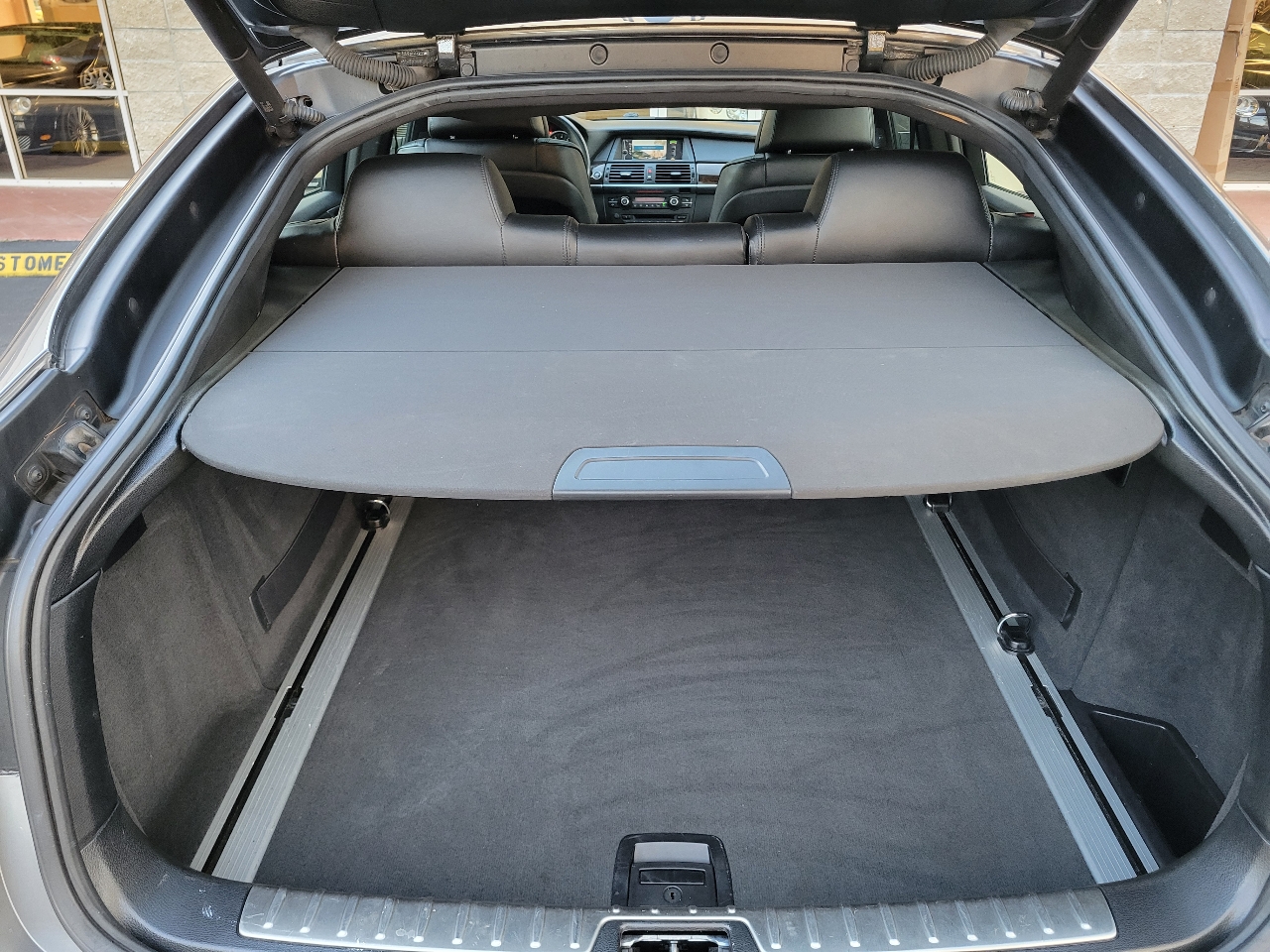 BMW X6 AWD 4dr 35i 2011