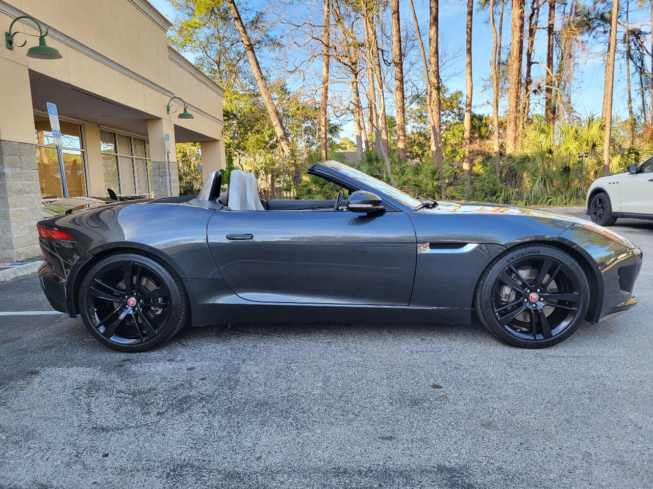 Jaguar F-Type 2dr Conv Auto RWD 2016
