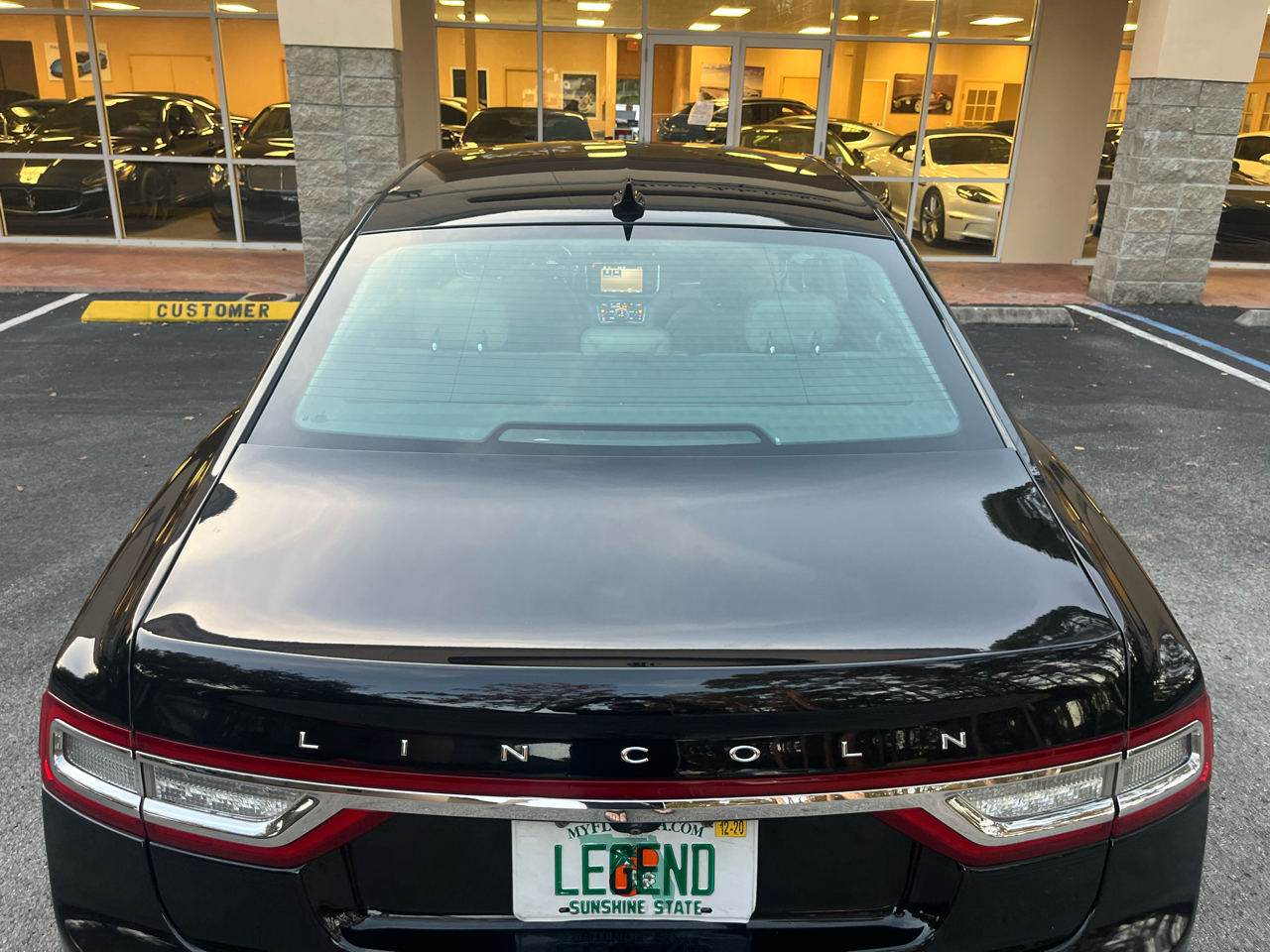 Lincoln Continental Standard FWD 2019