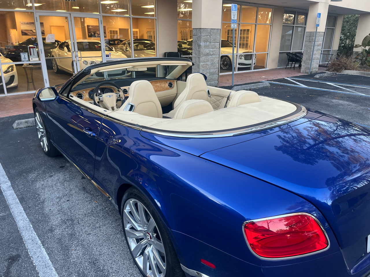 Bentley Continental GT V8 2dr Conv 2014