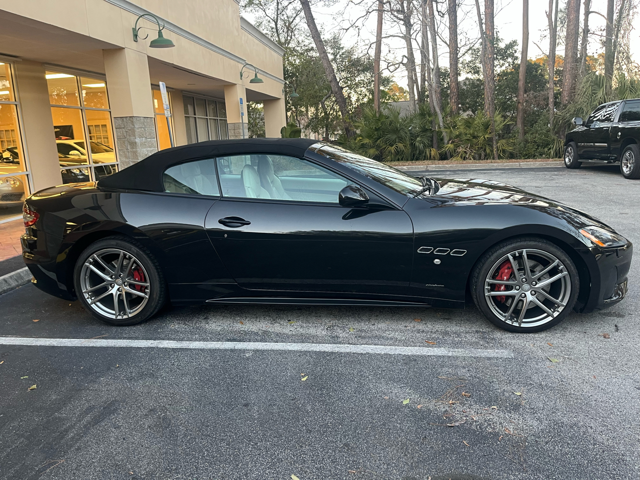 Maserati GranTurismo Convertible Sport 4.7L 2018
