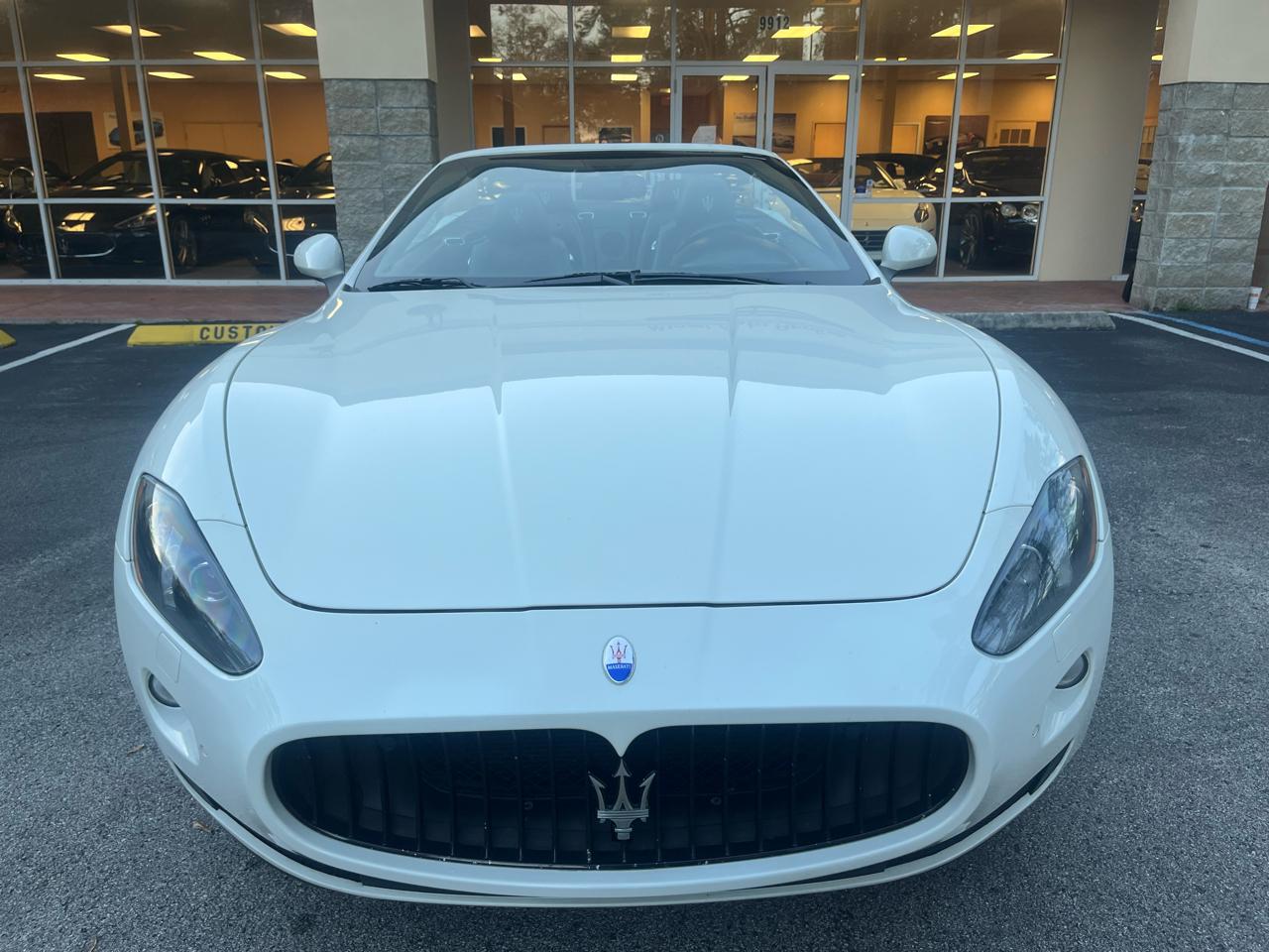 Maserati GranTurismo Convertible 4.7L 2017