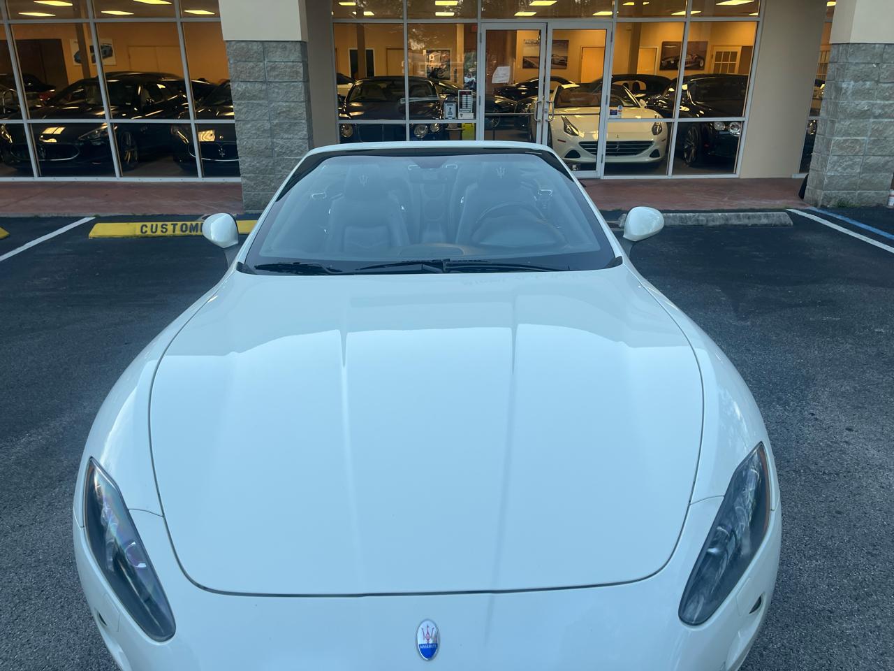 Maserati GranTurismo Convertible 4.7L 2017