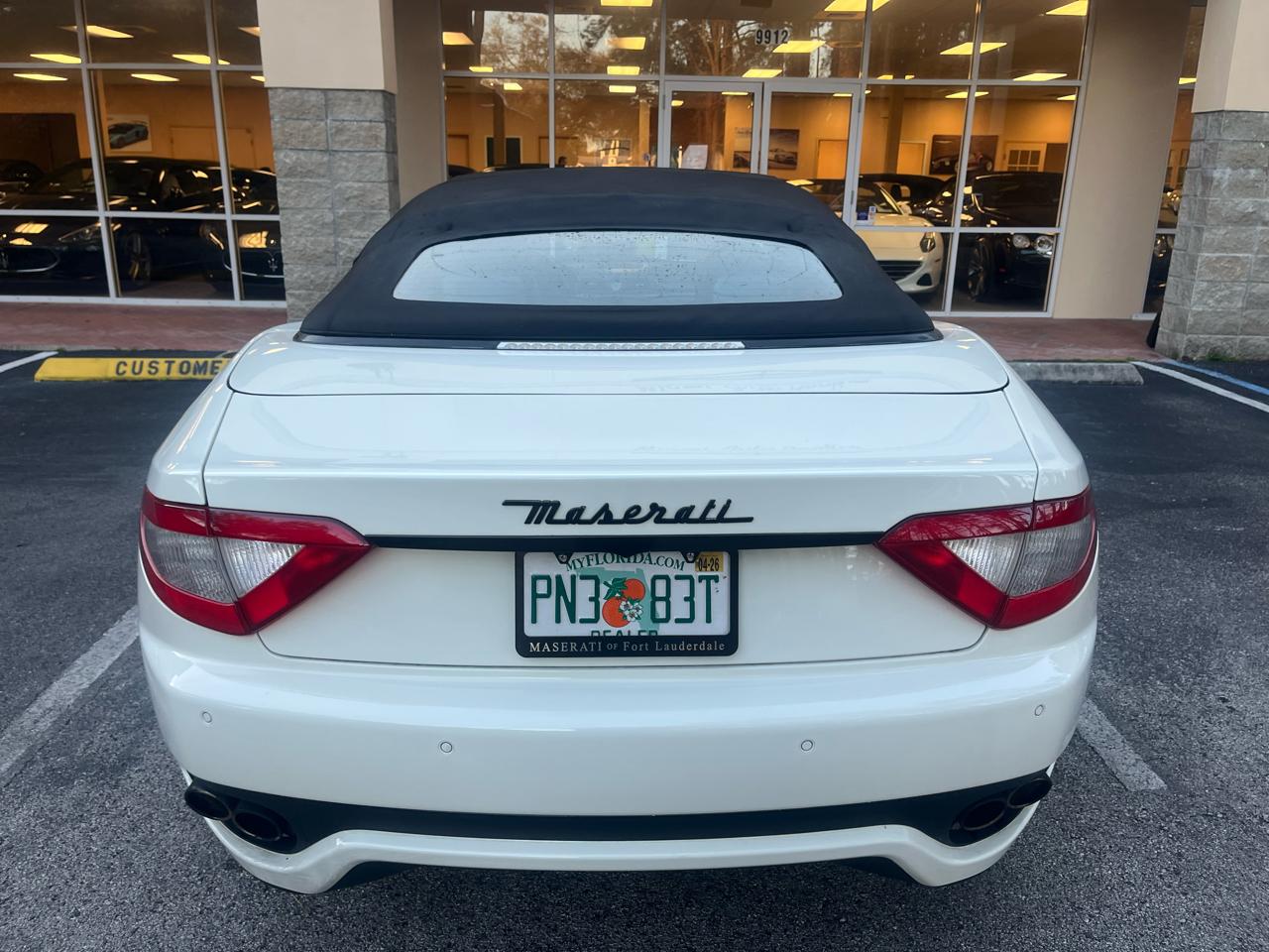 Maserati GranTurismo Convertible 4.7L 2017